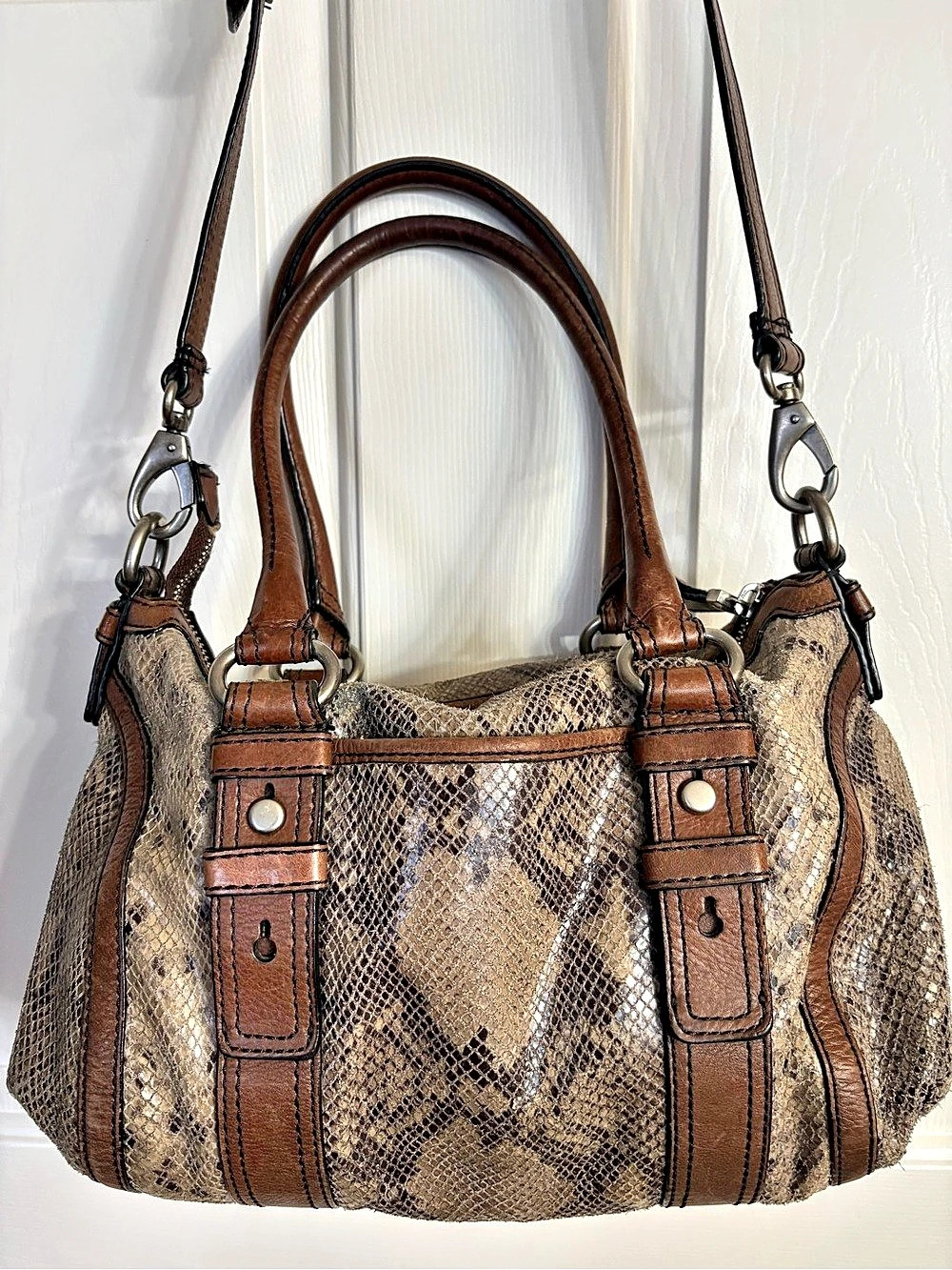 Fossil Maddox Python Satchel - Picture 12 of 14
